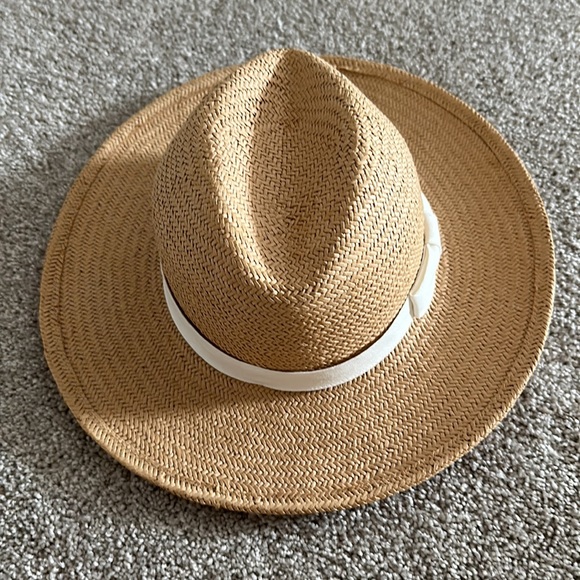 Hat Attack straw fedora with ivory ribbon trim
